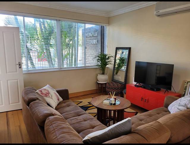 1.5 BEDROOM FLAT RENTED IN MORNINGSIDE